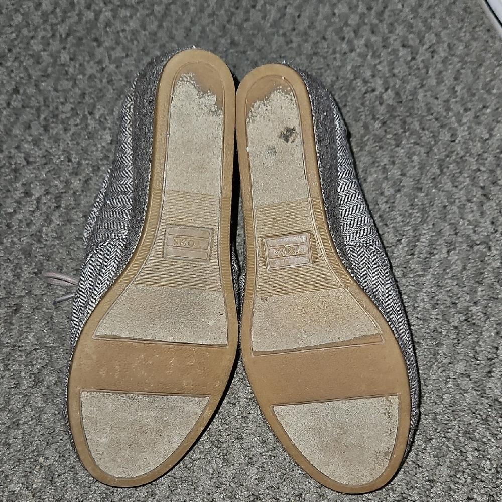 Toms Black and White Checkered Lace-Up Shoes - Picture 3 of 7